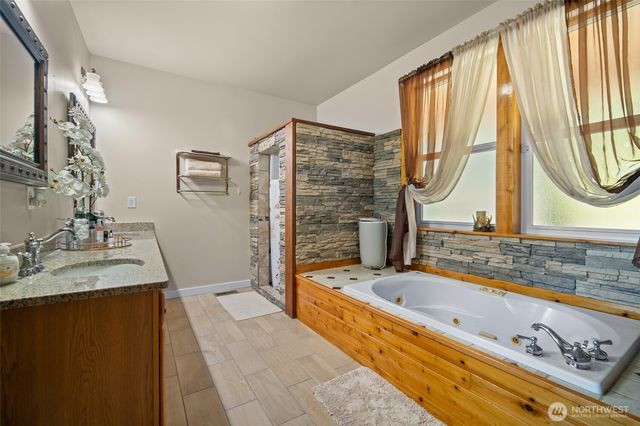 8008 My Way, Sedro Woolley, WA 98284