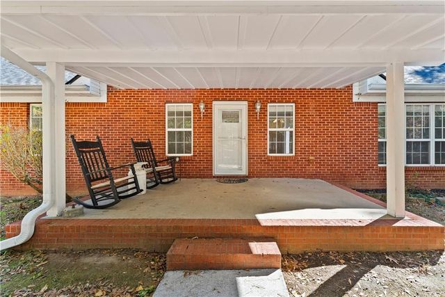 5478 Flakes Mill Road, Ellenwood, GA 30294