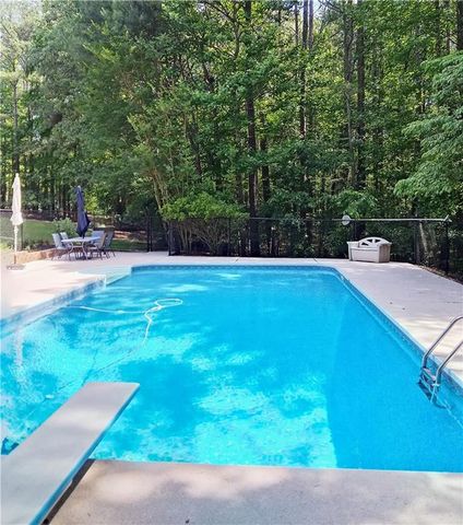 5478 Flakes Mill Road, Ellenwood, GA 30294