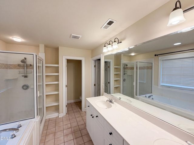 7301 Lakefall Drive, Wake Forest, NC 27587