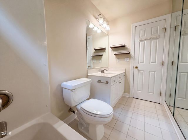7301 Lakefall Drive, Wake Forest, NC 27587