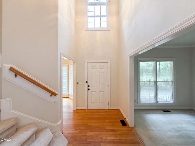 7301 Lakefall Drive, Wake Forest, NC 27587