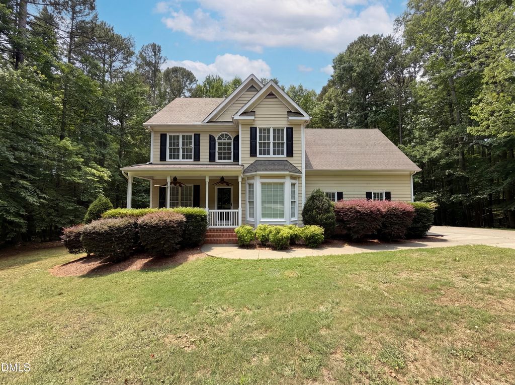 7301 Lakefall Drive, Wake Forest, NC 27587