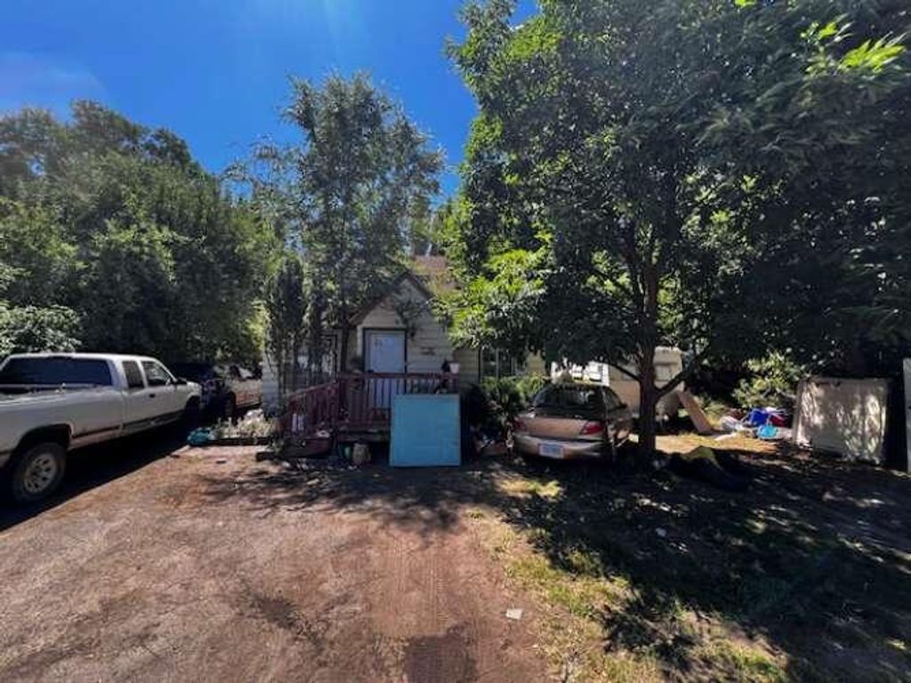 3964 Clinton Avenue, Klamath Falls, OR 97603