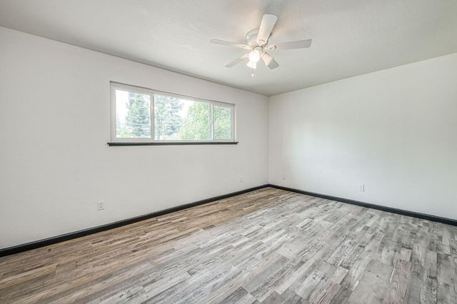 1545 Sunnyside Avenue, Clovis, CA 93611