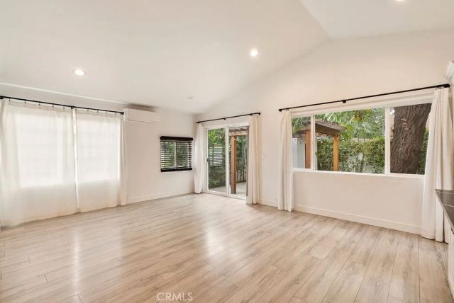 18646 Ingomar, Reseda, CA 91335