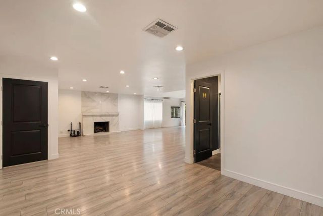 18646 Ingomar, Reseda, CA 91335