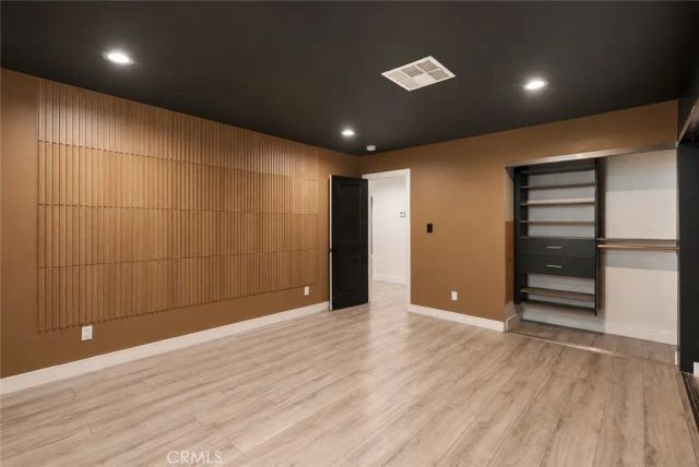 18646 Ingomar, Reseda, CA 91335