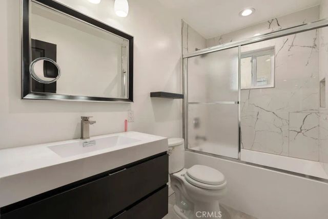 18646 Ingomar, Reseda, CA 91335