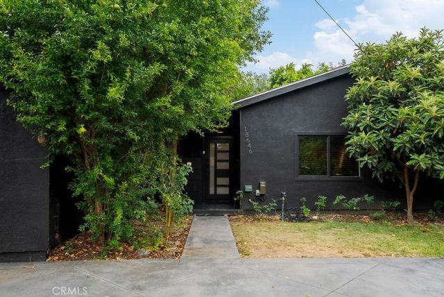 18646 Ingomar, Reseda, CA 91335