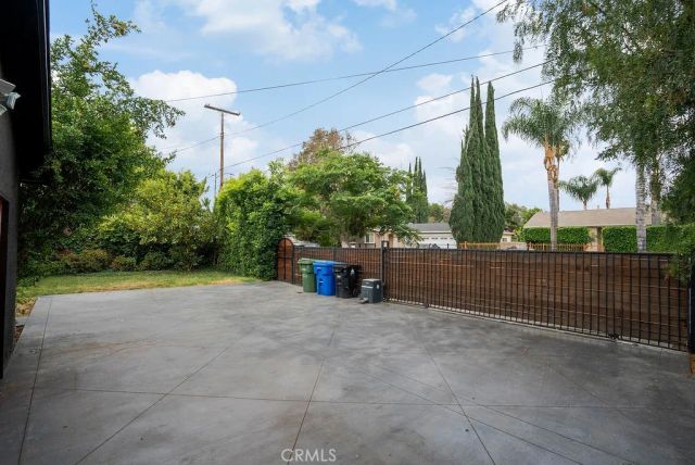 18646 Ingomar, Reseda, CA 91335