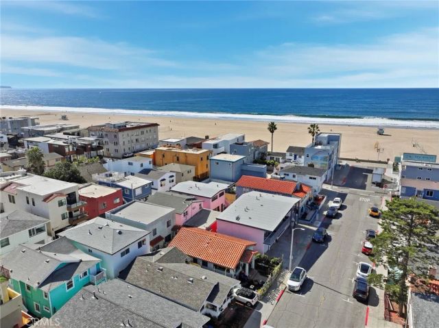 50 10th Street, Hermosa Beach, CA 90254