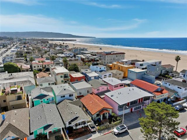 50 10th Street, Hermosa Beach, CA 90254