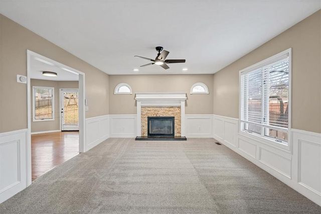 2704 NW Bent Tree Circle, Lee's Summit, MO 64081