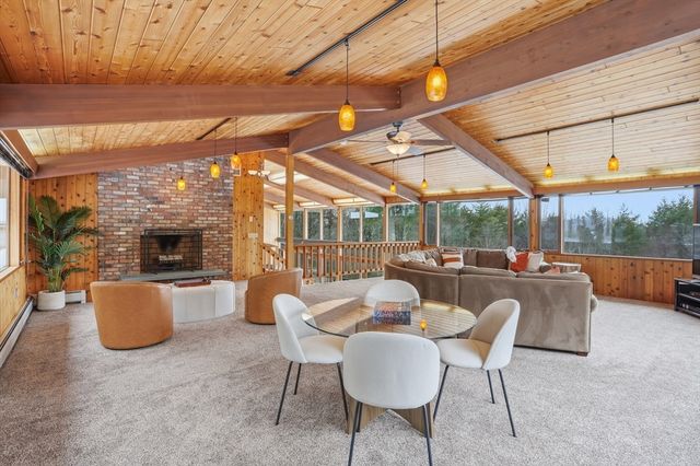 1090 North Road, Carlisle, MA 01741