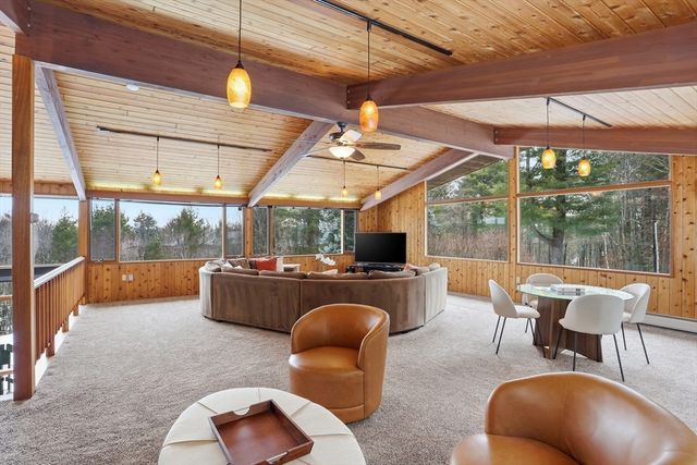 1090 North Road, Carlisle, MA 01741