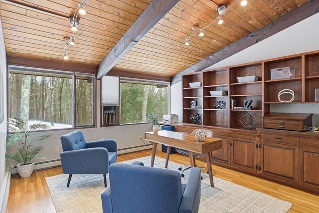 1090 North Road, Carlisle, MA 01741