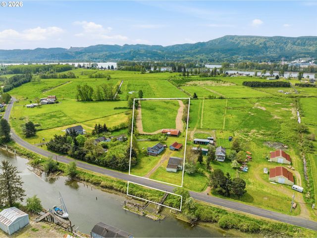 77 S WELCOME SLOUGH Rd, Cathlamet, WA 98612