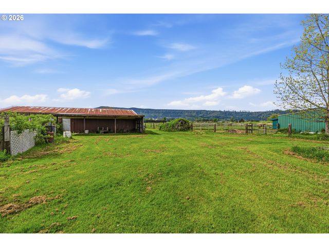 77 S WELCOME SLOUGH Rd, Cathlamet, WA 98612