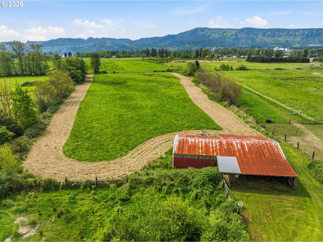 77 S WELCOME SLOUGH Rd, Cathlamet, WA 98612