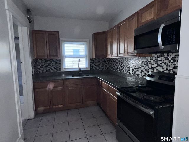 1446 Ella T Grasso Boulevard, New Haven, CT 06511