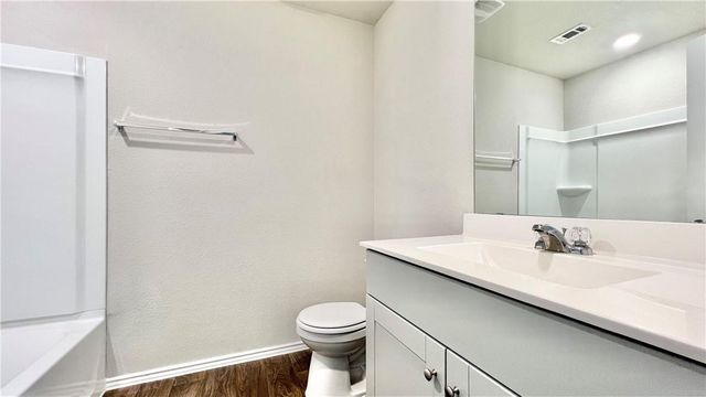 5913 Shanjia DR, Austin, TX 78724