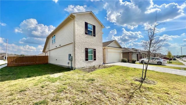5913 Shanjia DR, Austin, TX 78724