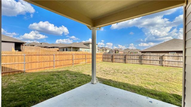 5913 Shanjia DR, Austin, TX 78724
