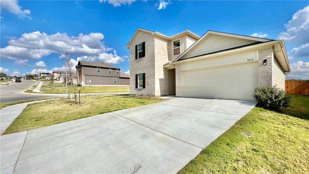 5913 Shanjia DR, Austin, TX 78724