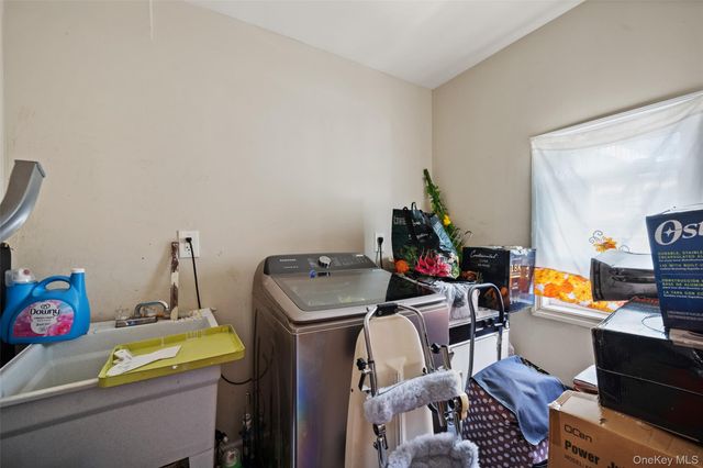 825 E 224th Street 2, Bronx, NY 10466