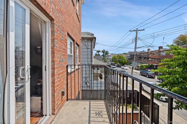 825 E 224th Street 2, Bronx, NY 10466