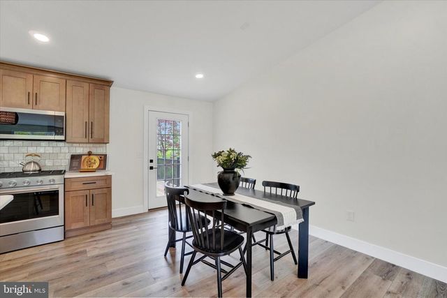 879 GRAFFIUS RD, York, PA 17404