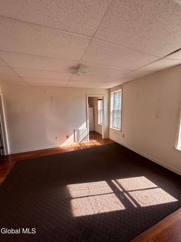 515 South Avenue, Schenectady, NY 12305