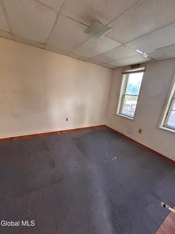 515 South Avenue, Schenectady, NY 12305