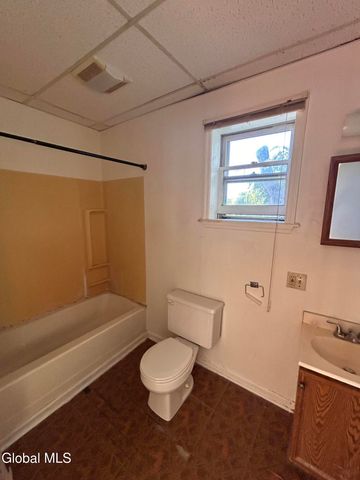 515 South Avenue, Schenectady, NY 12305