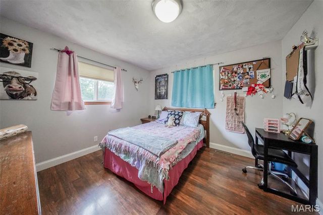 11685 County Road 5320, Rolla, MO 65401