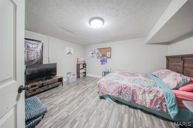 11685 County Road 5320, Rolla, MO 65401