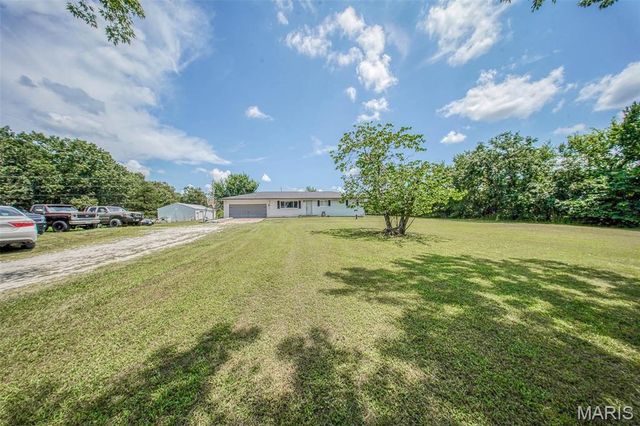 11685 County Road 5320, Rolla, MO 65401