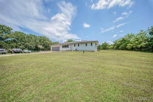 11685 County Road 5320, Rolla, MO 65401