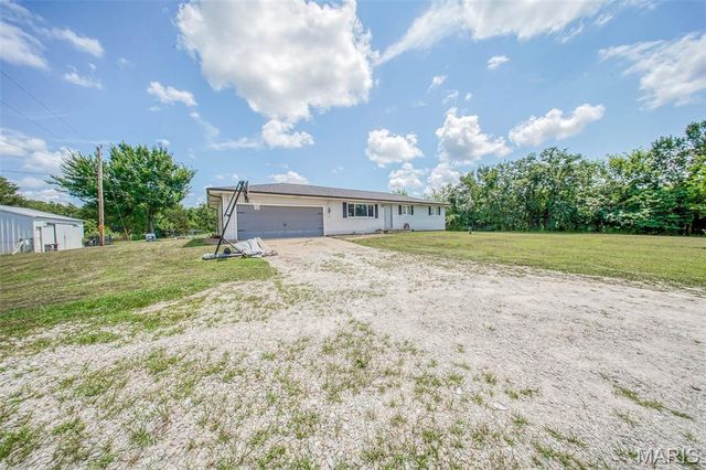 11685 County Road 5320, Rolla, MO 65401