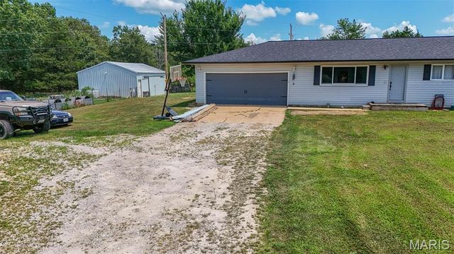 11685 County Road 5320, Rolla, MO 65401