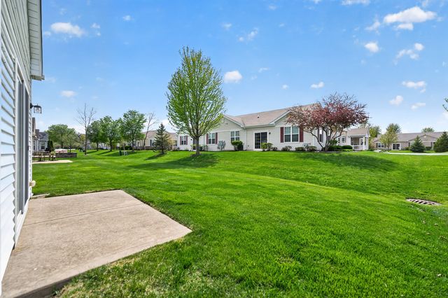 1682 Francis Drive, Pingree Grove, IL 60140