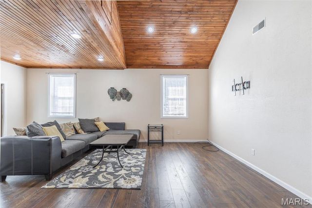 249 Trails End Way, Doniphan, MO 63935