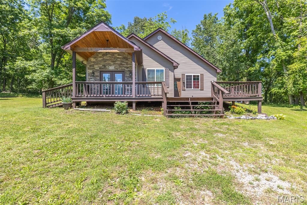 249 Trails End Way, Doniphan, MO 63935