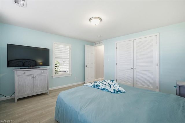 14736 Patrick Henry RD, North Fort Myers, FL 33917