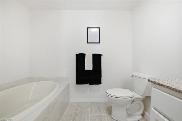 14736 Patrick Henry RD, North Fort Myers, FL 33917