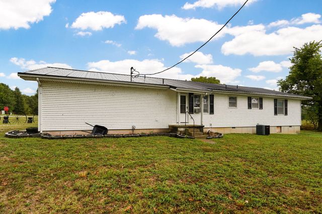 4 Somerset Road, Fair Grove, MO 65648