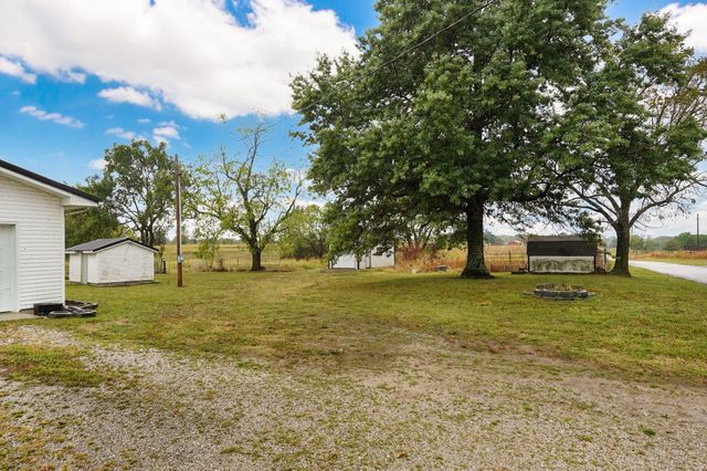 4 Somerset Road, Fair Grove, MO 65648