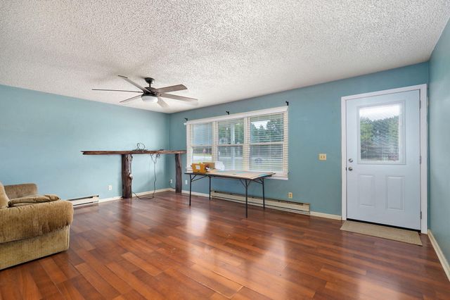 4 Somerset Road, Fair Grove, MO 65648