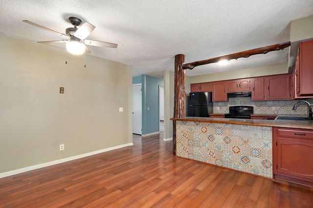 4 Somerset Road, Fair Grove, MO 65648